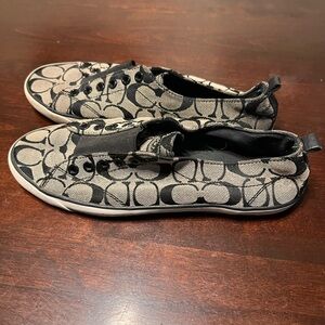 Coach shoes/women 9B